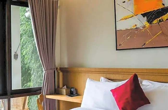Tentrem 4* Мундук